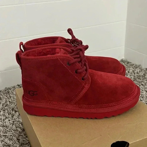 UGG Other - Ugg Kids Neumel II